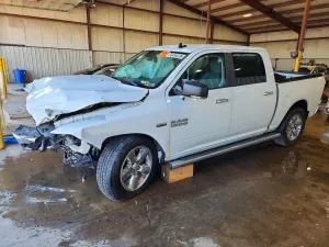 RAM 1500 5.7L 8 2017