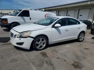 Volvo S60 2.5L 5 2013