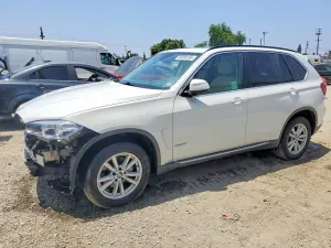 BMW X5 3.0L 6 2015