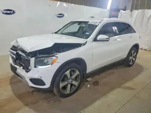 Mercedes-Benz GLC 2.0L 4 2016
