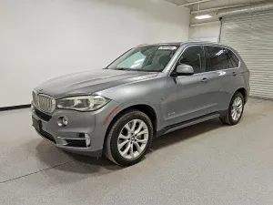 BMW X5 4.4L 8 2015