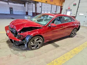 Hyundai Elantra 2.0L 4 2025