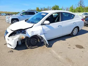 Nissan Versa 1.6L 4 2014