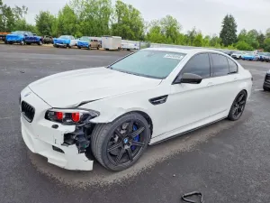 BMW M5 4.4L 8 2014