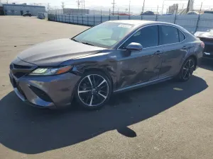 Toyota Camry 2.5L 4 2018