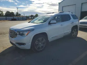 GMC Acadia 3.6L 6 2017