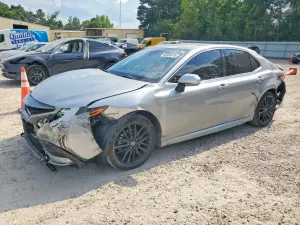 Toyota Camry 2.5L 4 2023