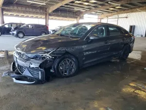 Kia K5 2.5L 4 2025