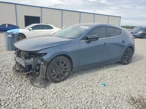 Mazda 3 2.5L 4 2022