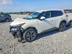 Nissan Rogue 2.5L 4 2021