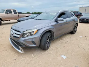 Mercedes-Benz GLA 2.0L 4 2016