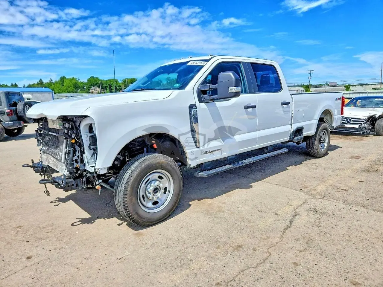 Ford F-350 6.7L 8 2025