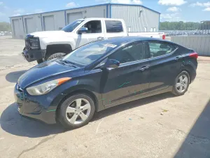 Hyundai Elantra 1.8L 4 2013