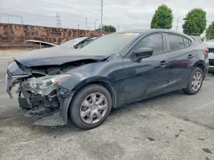 Mazda 3 2.0L 4 2015