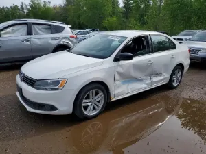 Volkswagen Jetta 2.0L 4 2013