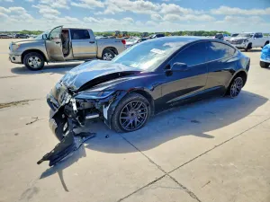 Tesla Model 3 2025