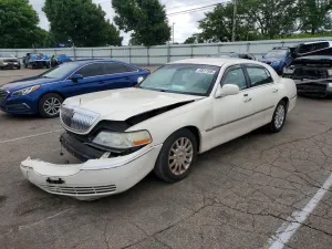 Lincoln Town Car 4.6L 8 2007