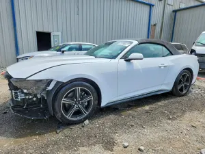 Ford Mustang 2.3L 4 2025