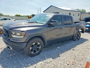 RAM 1500 5.7L 8 2019