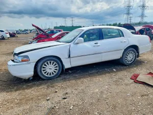 Lincoln Town Car 4.6L 8 2005
