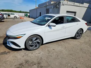Hyundai Elantra 2.0L 4 2025