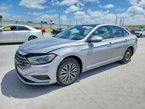 Volkswagen Jetta 1.4L 4 2021