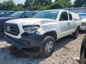 Toyota Tacoma 2.7L 4 2020