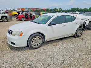 Dodge Avenger 2.4L 4 2014