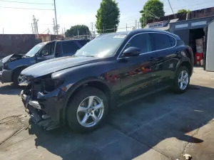Alfa Romeo Stelvio 2.0L 4 2020