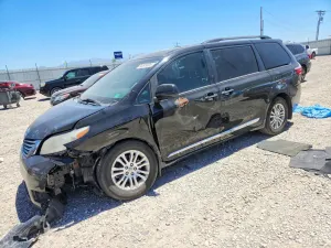 Toyota Sienna 3.5L 6 2017