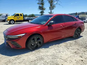 Hyundai Elantra 2.0L 4 2026
