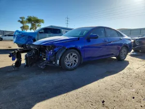 Hyundai Elantra 2.0L 4 2024