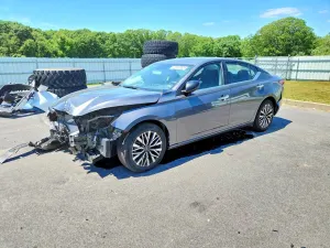 Nissan Altima 2.5L 4 2025