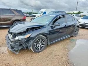Toyota Camry 2.5L 4 2021