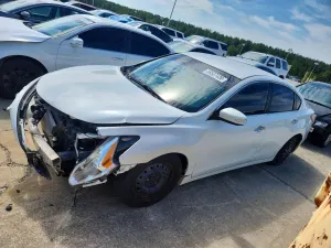 Nissan Altima 2.5L 4 2015