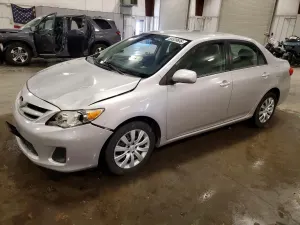 Toyota Corolla 1.8L 4 2012