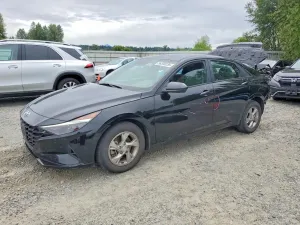 Hyundai Elantra 2.0L 4 2022