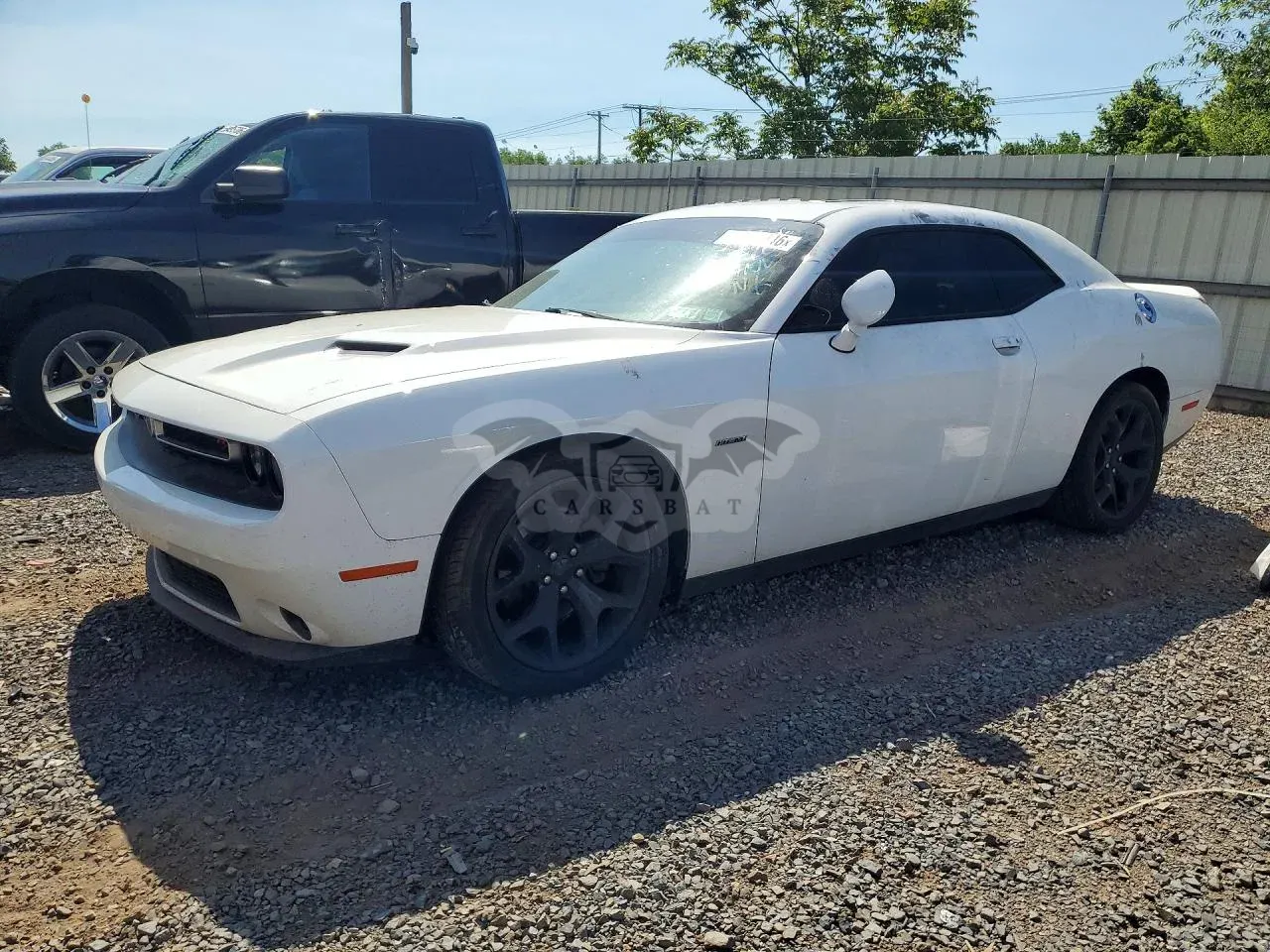 Dodge Challenger 5.7L 8 2016