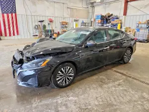 Nissan Altima 2.5L 4 2025