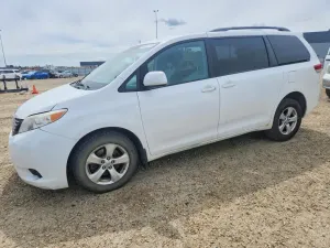 Toyota Sienna 3.5L 6 2013