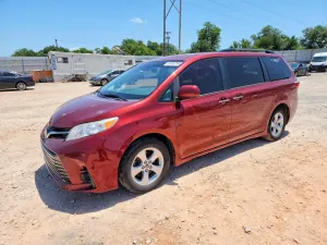 Toyota Sienna 3.5L 6 2019