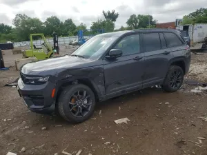 Jeep Grand Cherokee 3.6L 6 2025