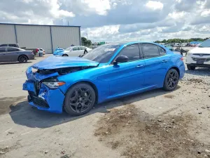 Alfa Romeo Giulia 2.0L 4 2021