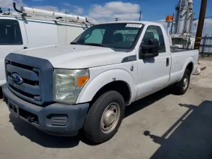 Ford F-250 6.2L 8 2013