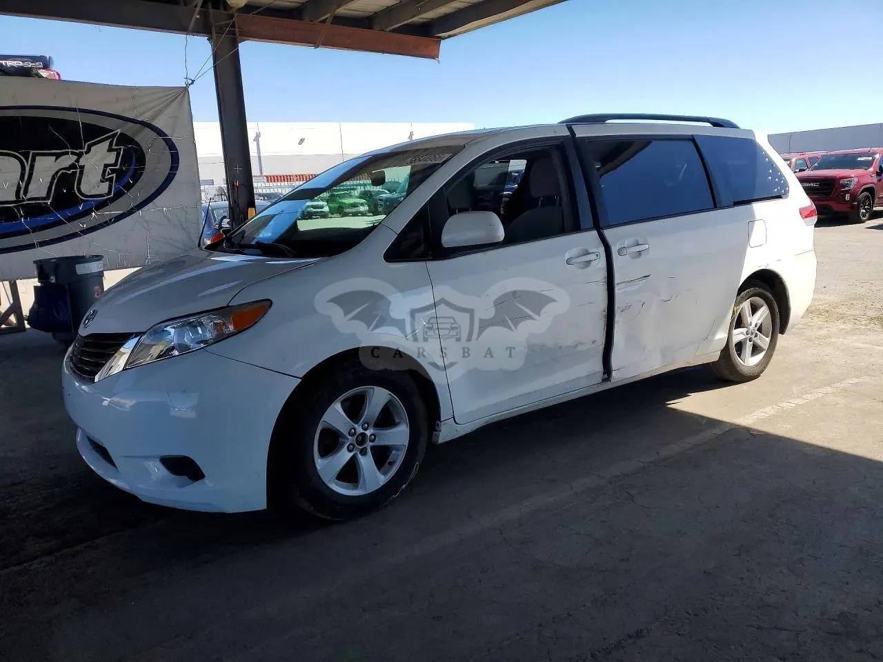 Toyota Sienna 3.5L 6 2011