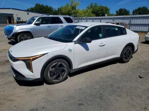 Kia K4 2.0L 4 2025
