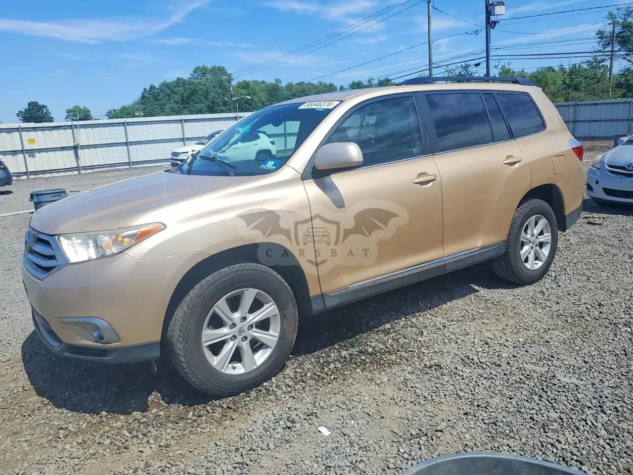 Toyota Highlander 3.5L 6 2013