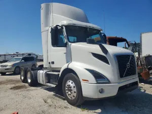 Volvo VNR 12.8L 6 2020