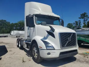 Volvo VNR 12.8L 6 2020