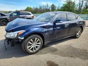 Infiniti Q70 3.7L 6 2019